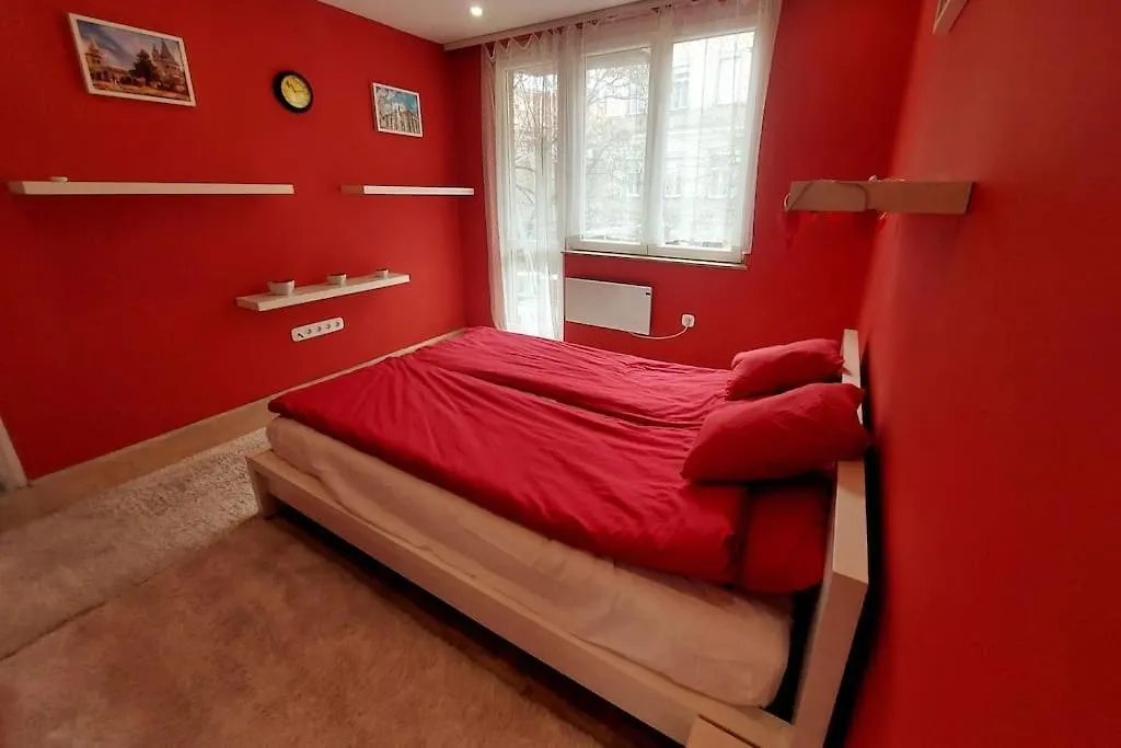 Apartment Glowing Home-Ponty16 Budapest